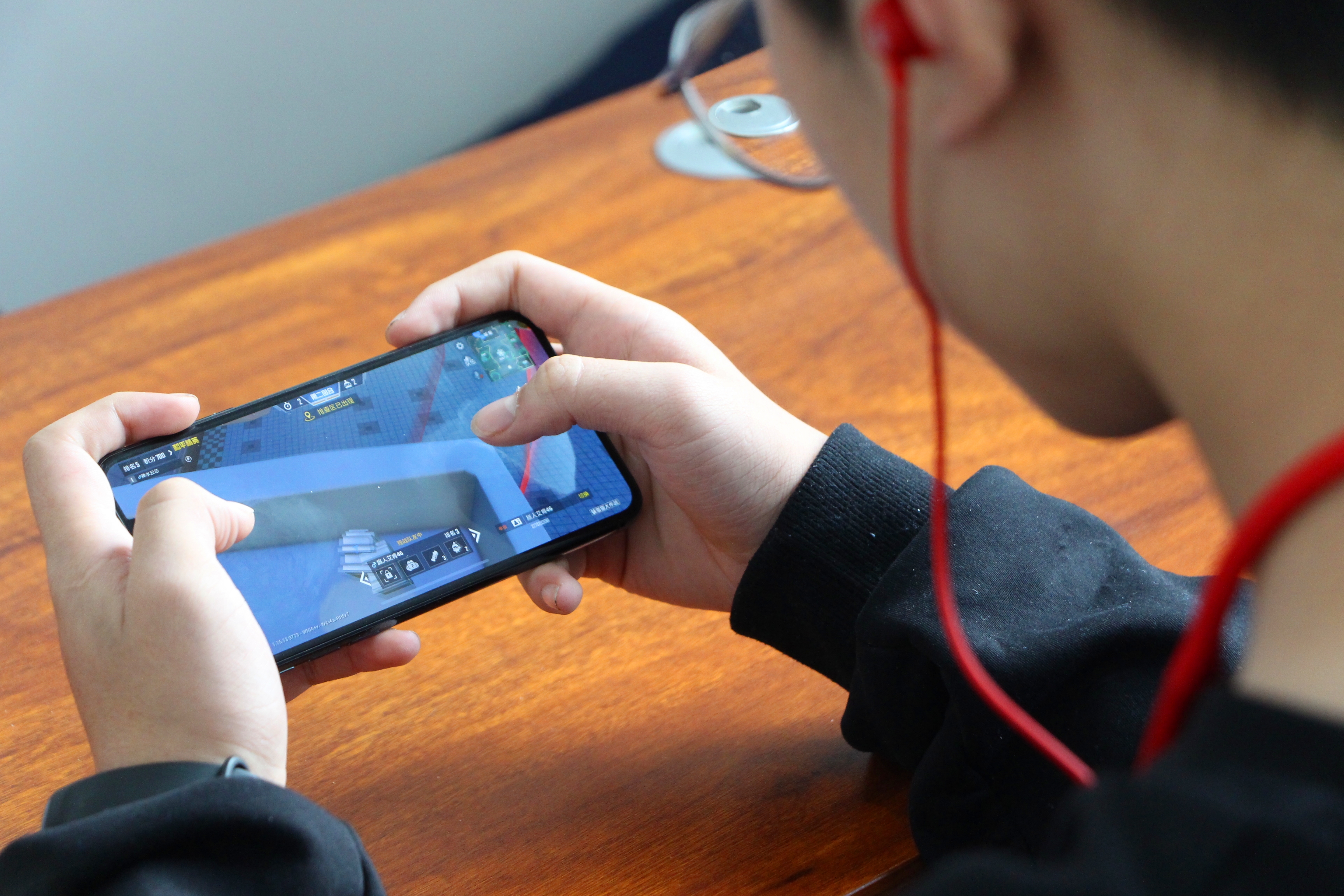 运动耳机不选贵的只选对的，漫步者W280NB满足运动爱好者的需求