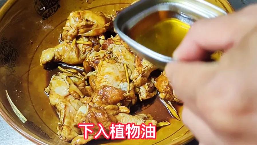 小朋友喜爱的可乐鸡腿（这样做出来鸡腿肉质鲜嫩多汁）