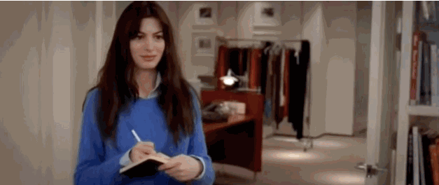 中产阶级的这种神话，是可以轻易幻灭掉的，一瞬间