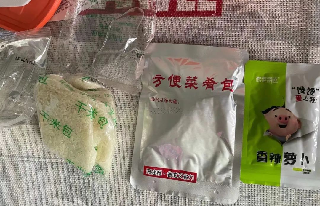 自热火锅品牌排行榜（全网最全自热食物测评）