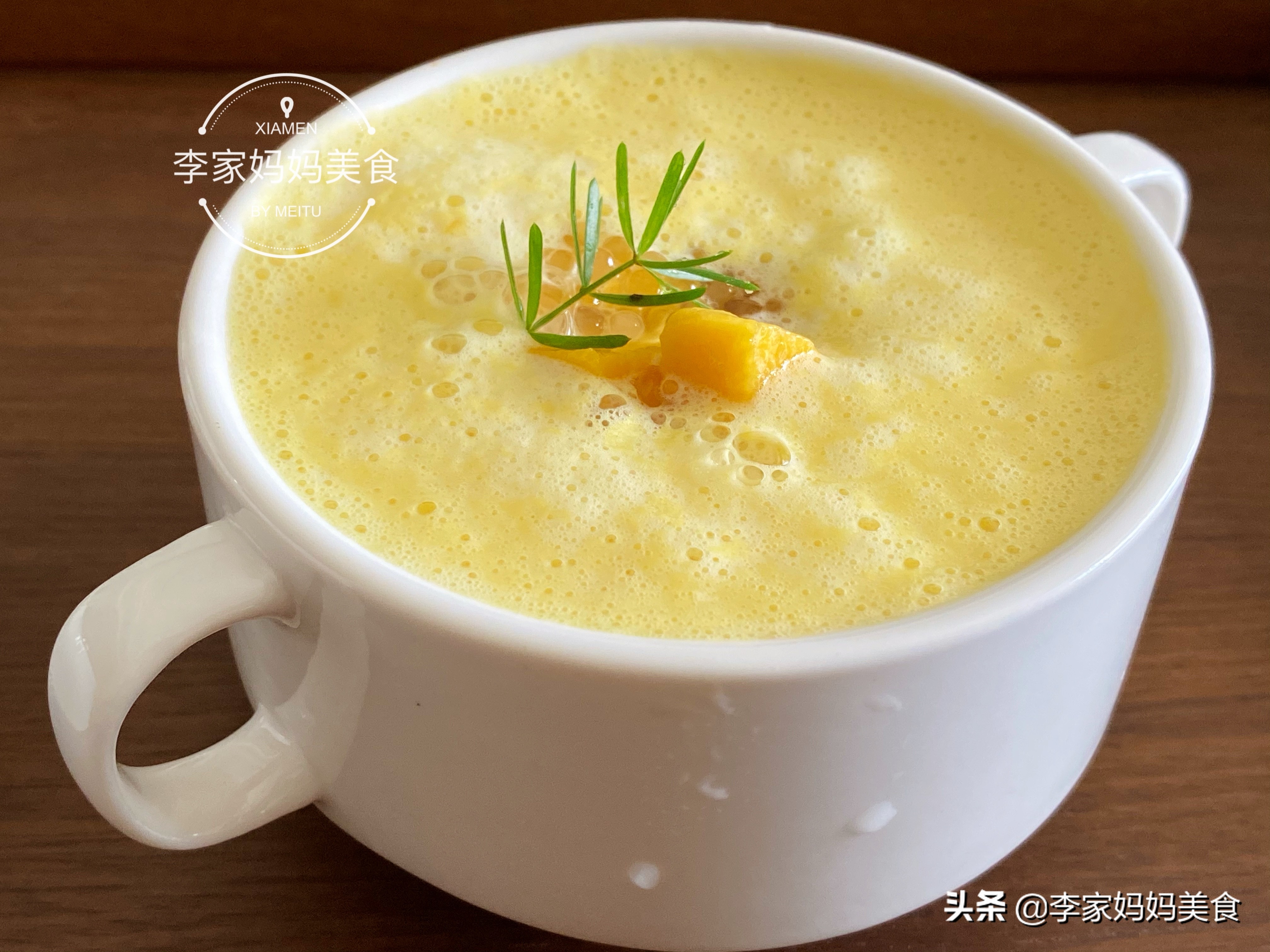 入秋苹果汁榨制秘诀：口感清甜不涩口的完美做法