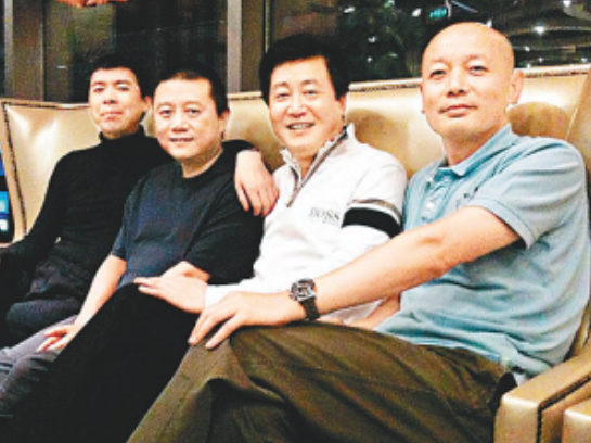 被小看的“前京圈太子妃”白百何，背后5个男人1个女人都不简单