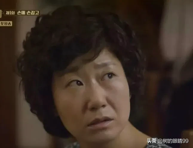 瓶里有鲜花，篮里有面包，而我忽而赛神仙忽而绝望主妇