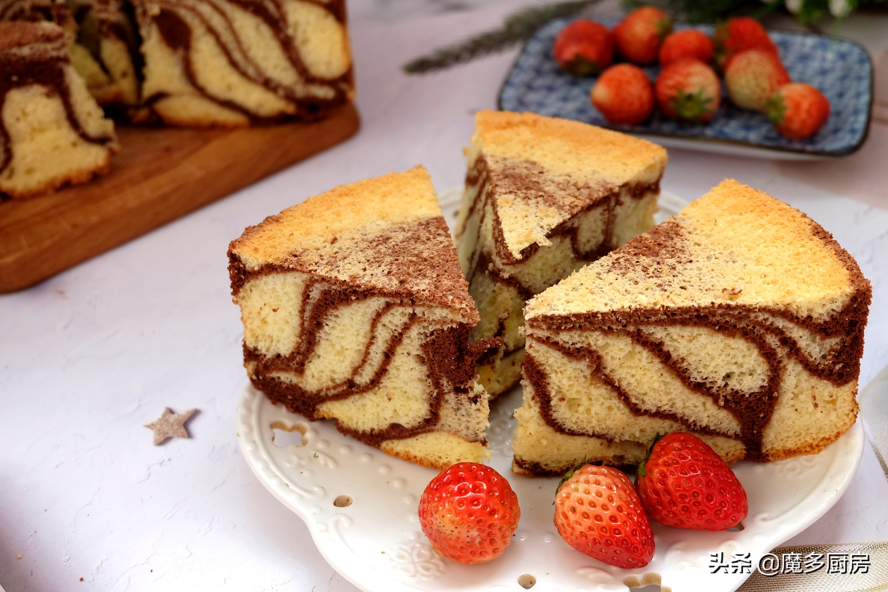 这个蛋糕做法好，无油低糖配方简单实用，两种颜色好看又好吃