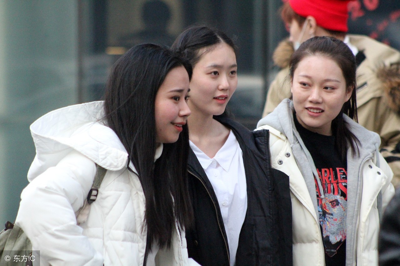 音乐艺考一考生二手大提琴价值10万？考官“秒辨”速成型书法考生