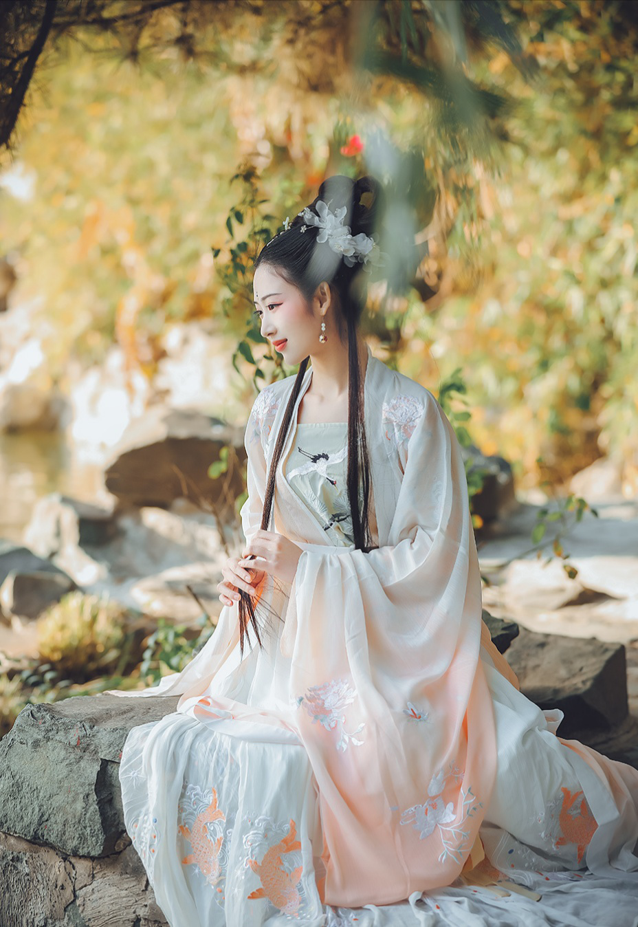 仙气飘飘的齐腰汉服,风格温柔又淑女,精致小仙女必备