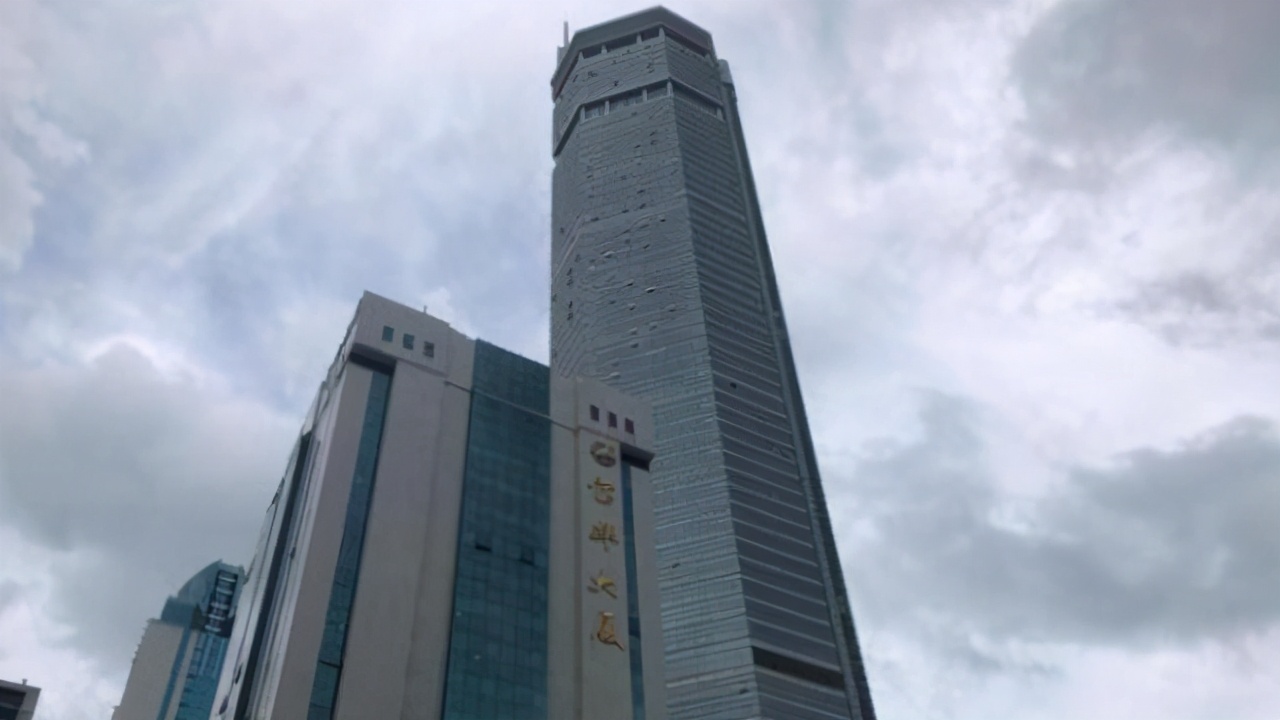 「地震高楼怎么办」太可怕了！深圳355米高的建筑因未知原因震动 要想逃离高楼，就要掌握这些原则