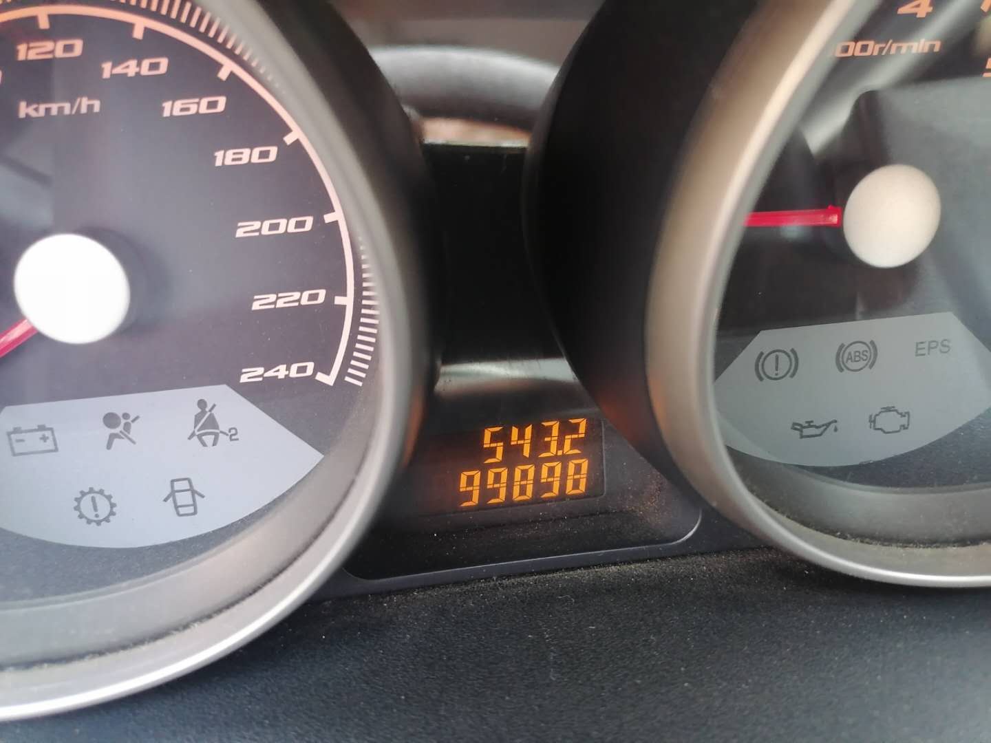10年国产二线品牌老车油耗测试，请不要道听途说黑华系车