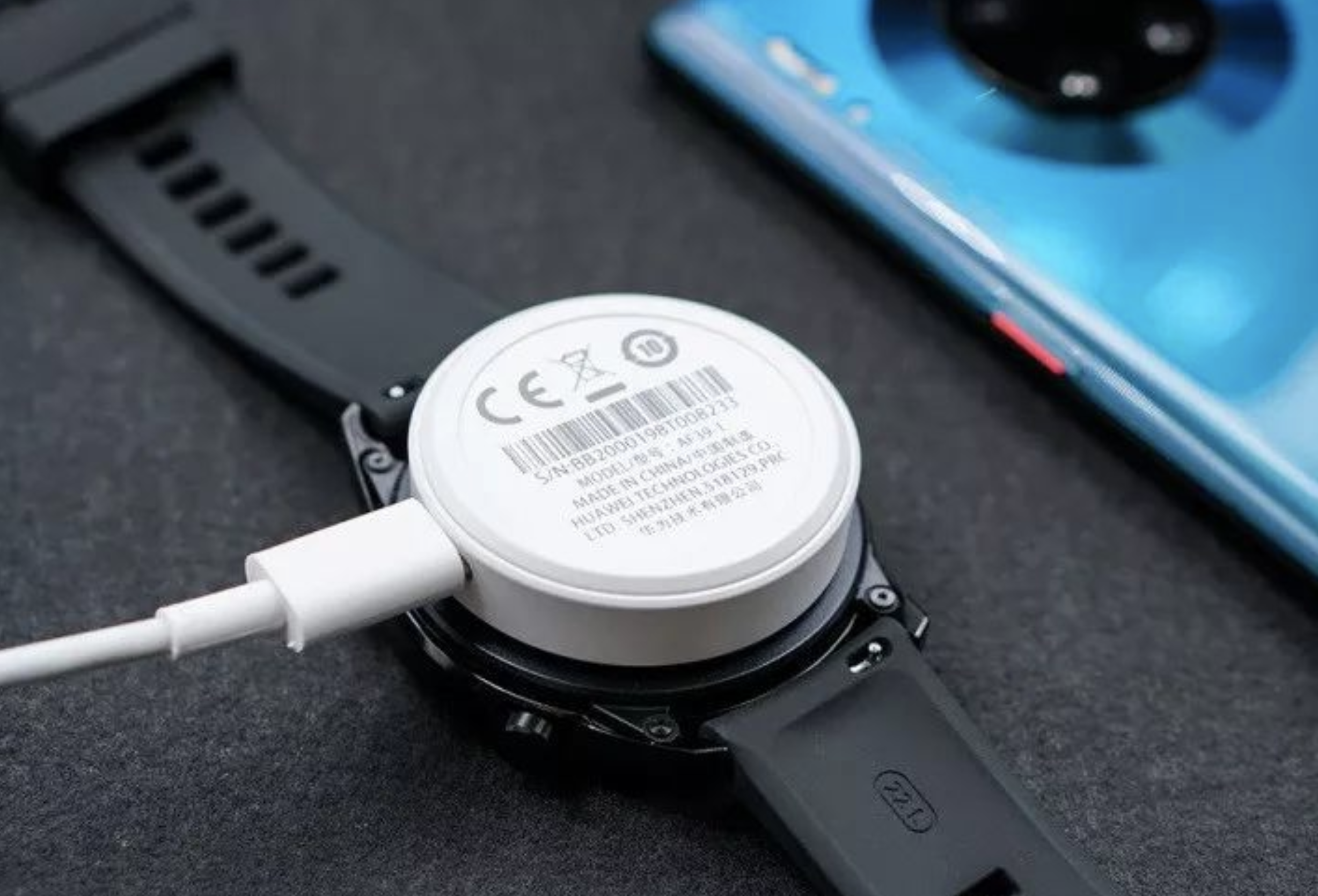 华为watch gt2e对抗gt2:gt2e略胜一筹,但gt2却更贵