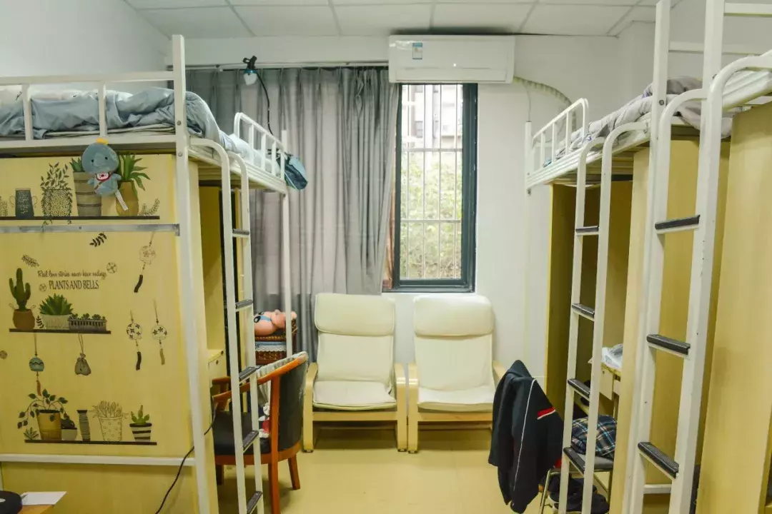 牛津国际公学---一所纯英式教育寄宿制国际学校