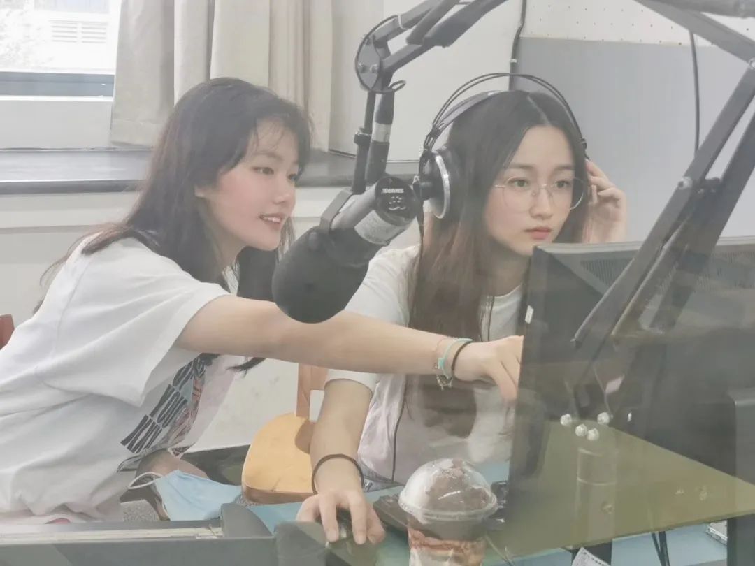 “播”动心弦 “音”你精彩 | 欢迎报考浙江传媒学院播音主持艺术学院！