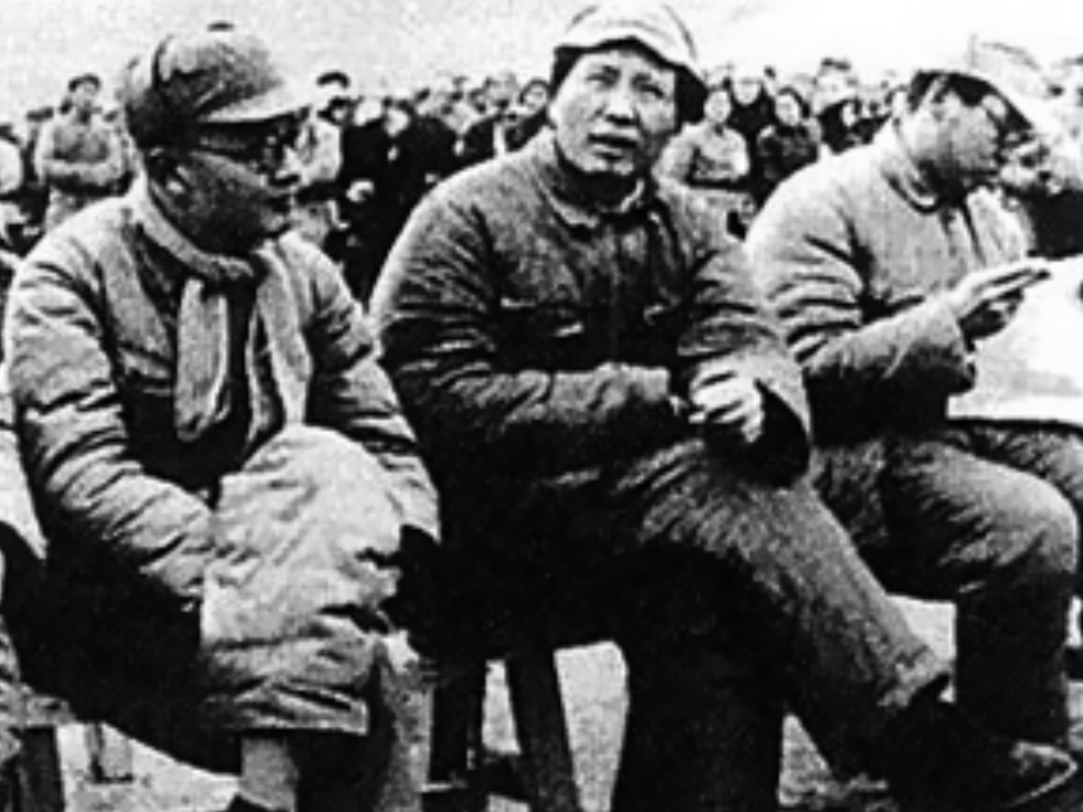 1937年，一红军老将枪杀16岁女友，毛主席力排众议：必须处决
