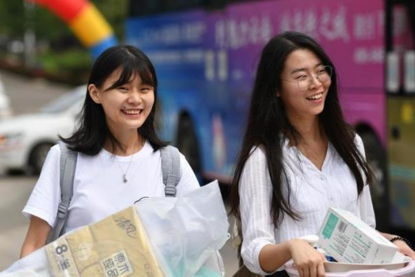 2021高考各省“难度排行榜”出炉，不同省份难度不同，江苏被反超