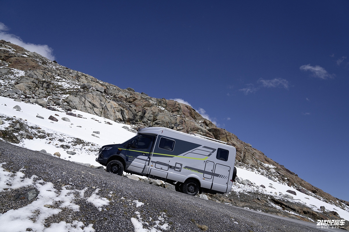 好车!海姆发布2021年重磅四驱越野跨界型房车