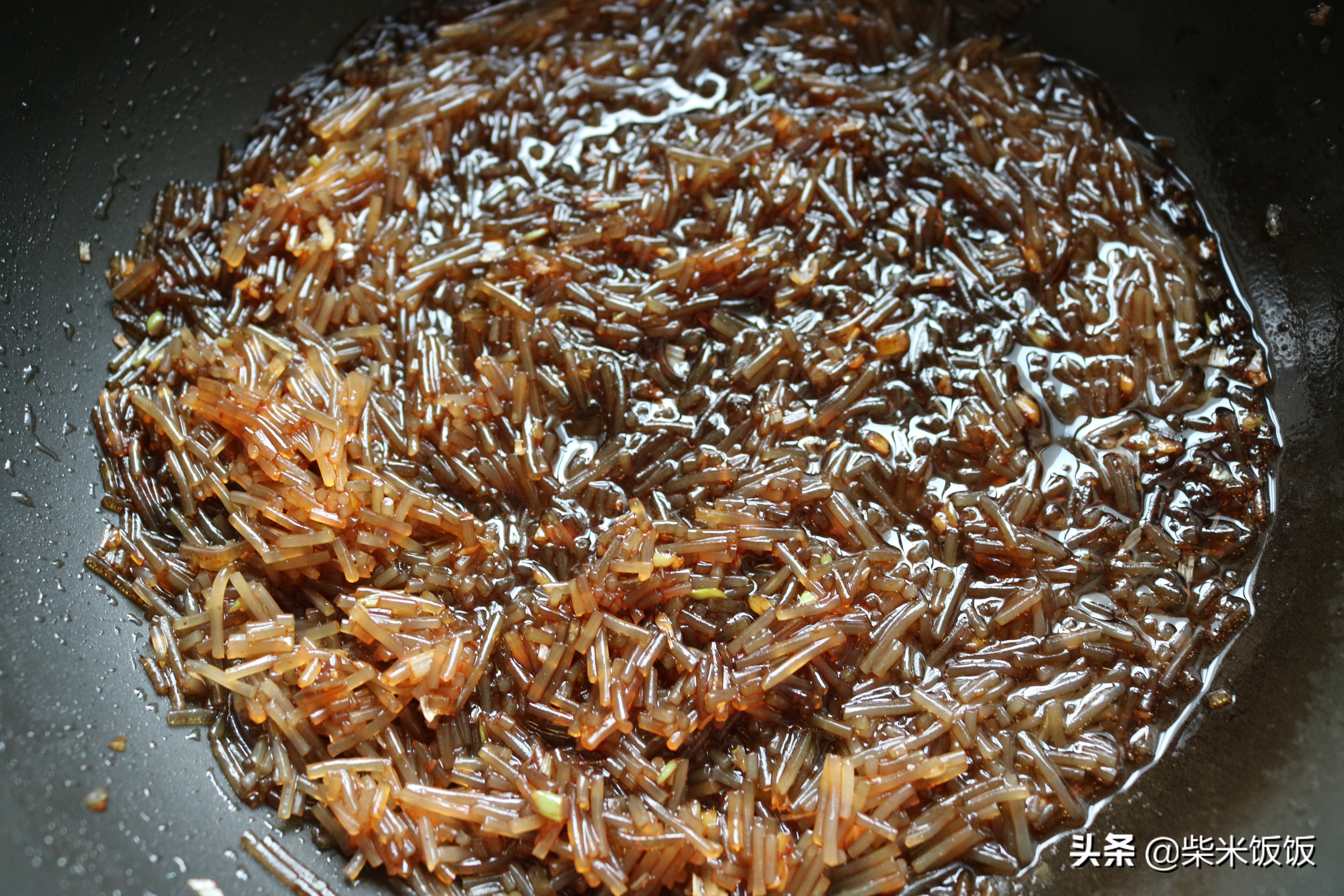 甘蓝馅饺子的做法大全（教你做一口满嘴都是汁的素馅饺子）