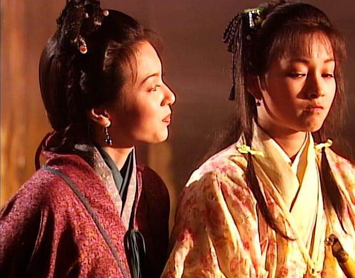 《倚天屠龙记》有七人练过“降龙十八掌”，其中一人武功胜过郭靖
