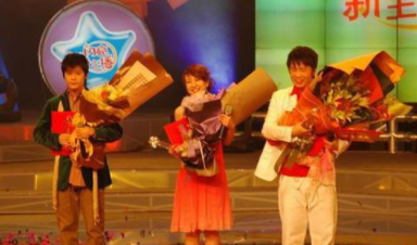 深扒！15年前一起合租，曾4次公开表白吴昕！确定海涛不爱梦辰