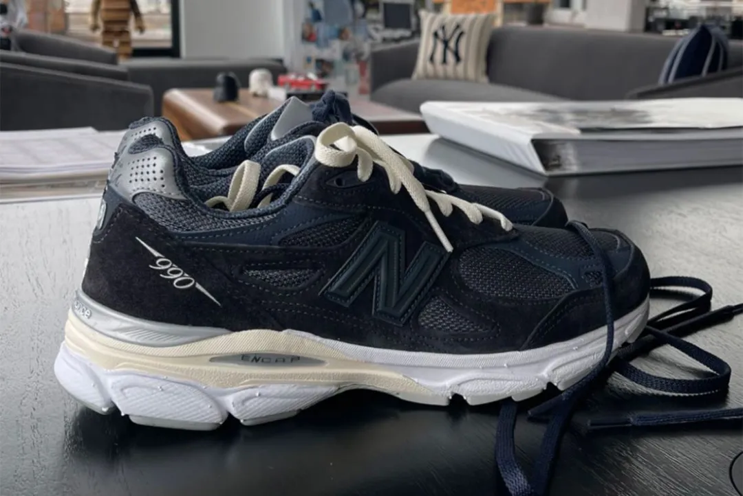 GD x Nike 雕花小“皮”鞋曝光,造型是否出乎你的意料?