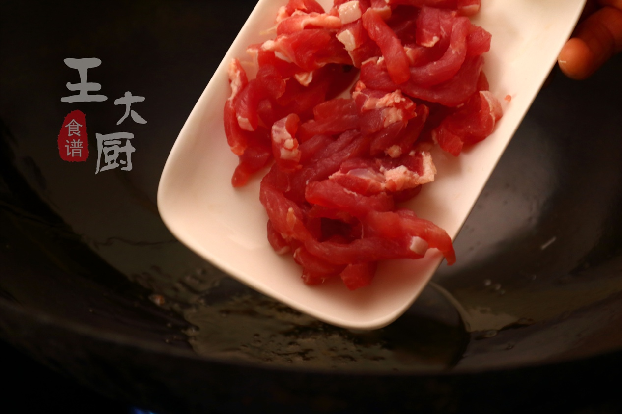 金針菇炒肉,金針菇炒肉的做法