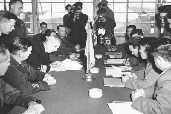 53年李克农建议，分开签署停战朝鲜协定，彭德怀：有这个必要吗？