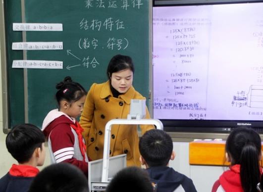 江苏被忽视的211大学，实则就业率高达90%，王牌专业举不胜举