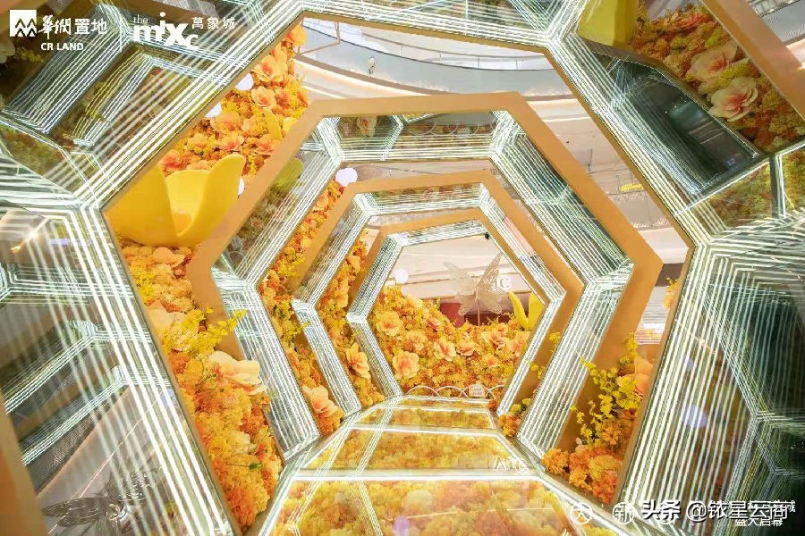 桂林万象城今天开业，“Mall+街区”模式成为商业新地标