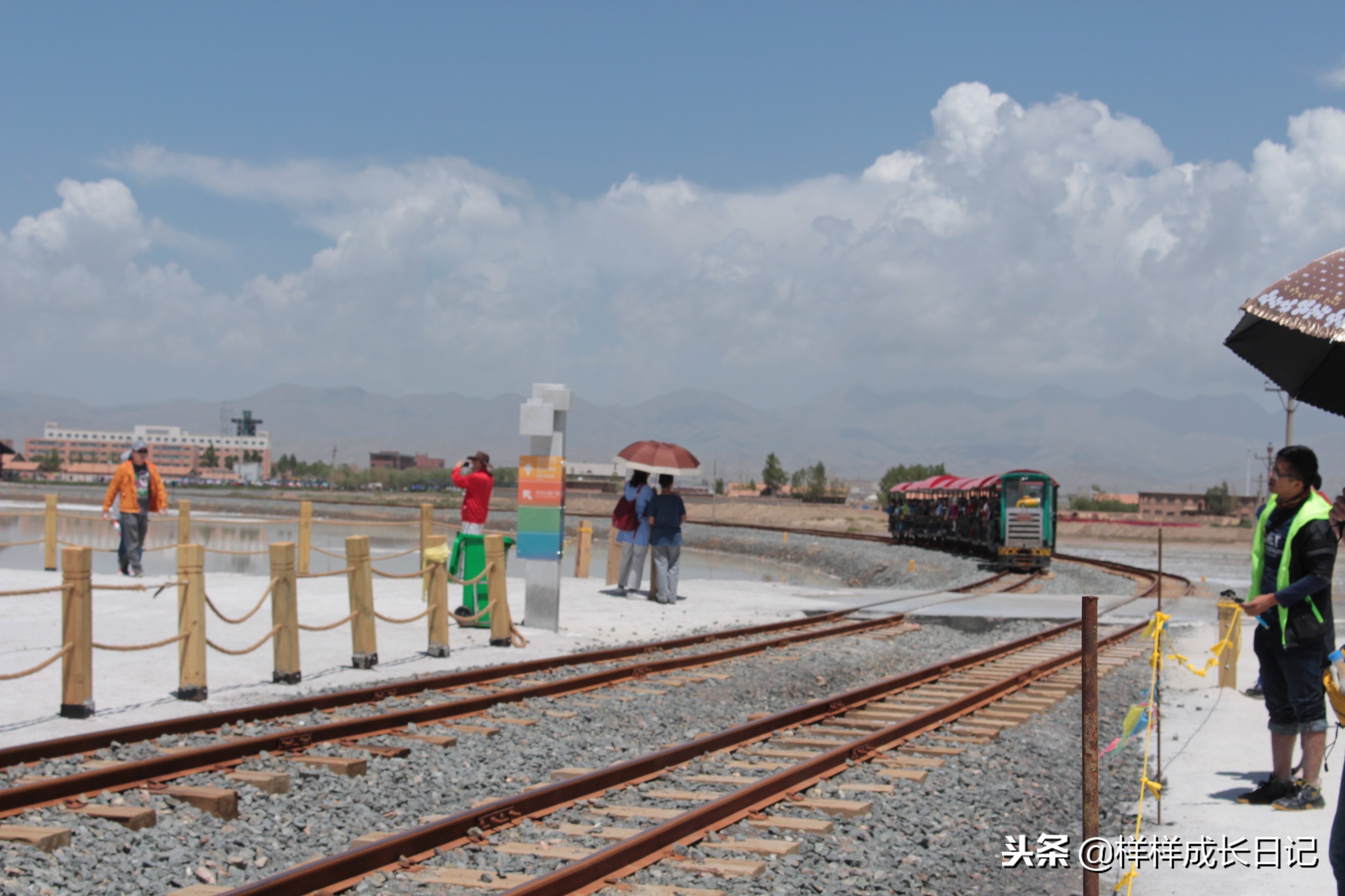 一家三口自驾去新疆，环南北疆27天15000公里，吃住行玩详细攻略