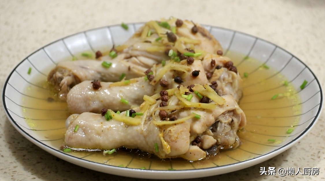 入冬后，吃牛肉羊肉不如吃鸡腿，碰到这个做法不容易，原汁原味