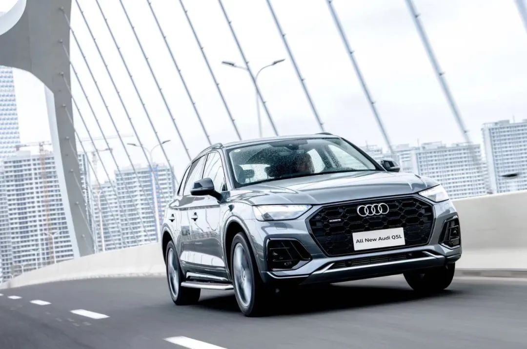 更年轻、更运动、更越野！奥迪Q5L上市，39.68万元起