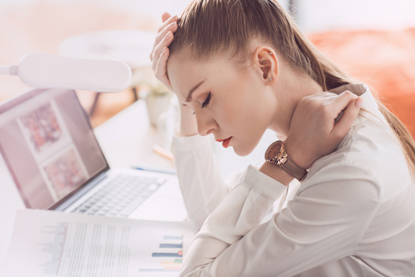 来“大姨妈”有多难受？一文帮你细数经期的各种不适，男女都看看