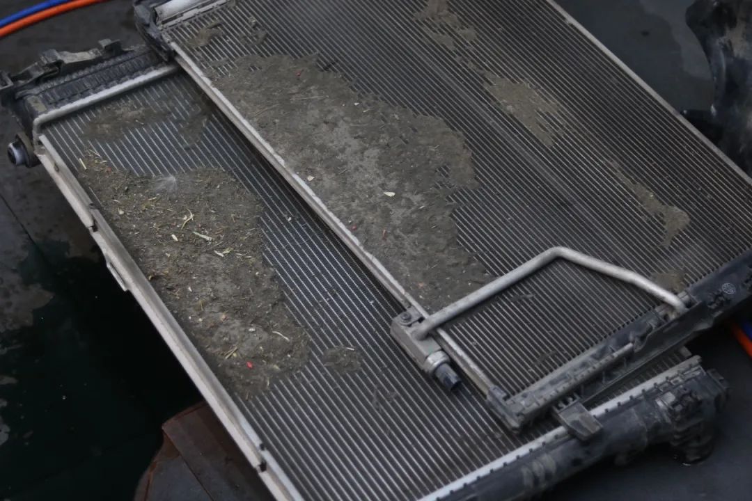 怪兽修车：翻新一辆15年奔驰GLK260，最终满血复活变新车