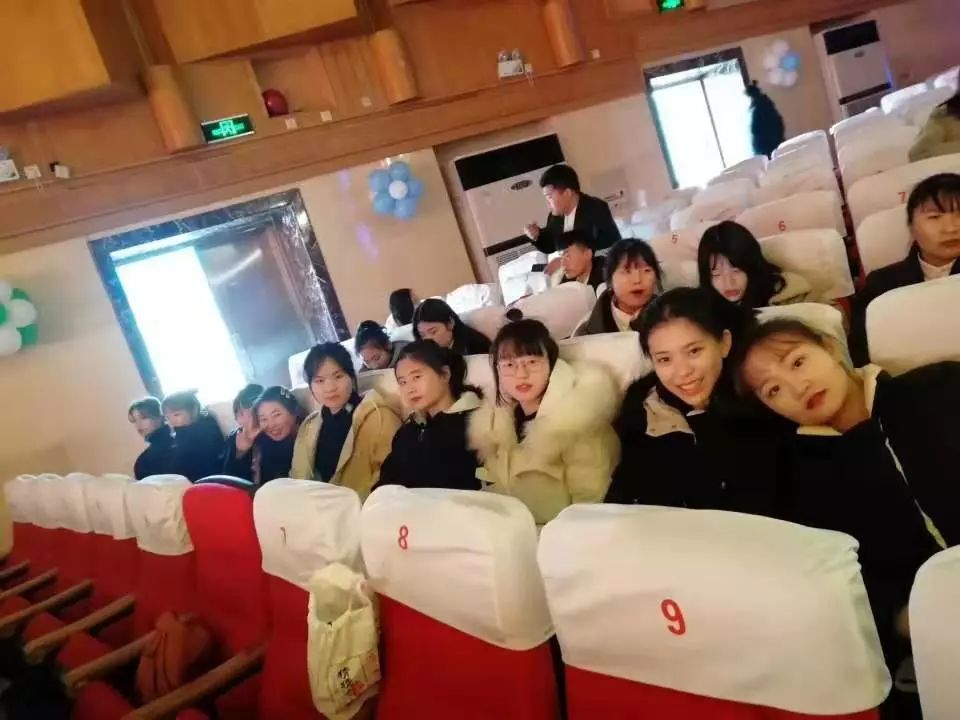 「长沙理工大学继续教育学院元旦晚会」2020，携手同行