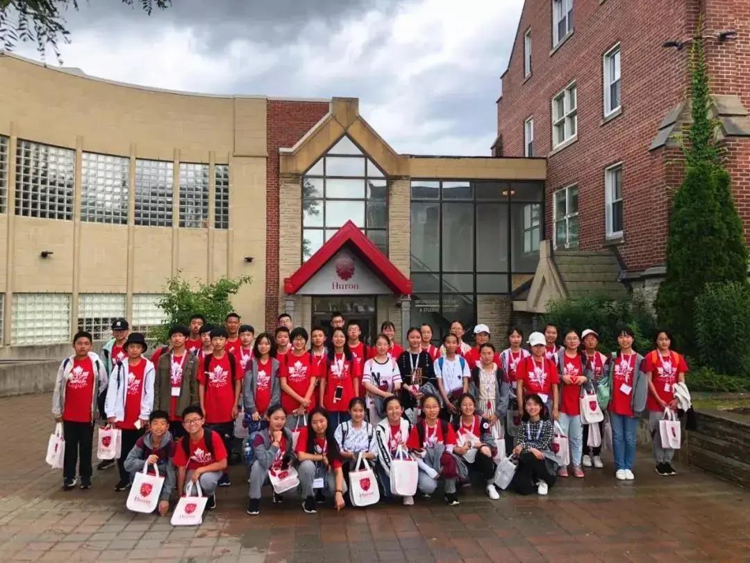 昆山城西这所牛校，实行“小班化、双师制教育模式”