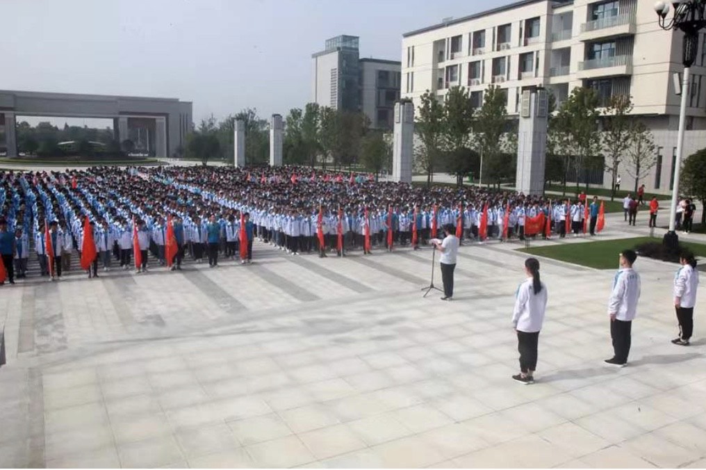 湖北襄阳9年夺取9个省状元，荣获“五连冠”，名列湖北地市第一