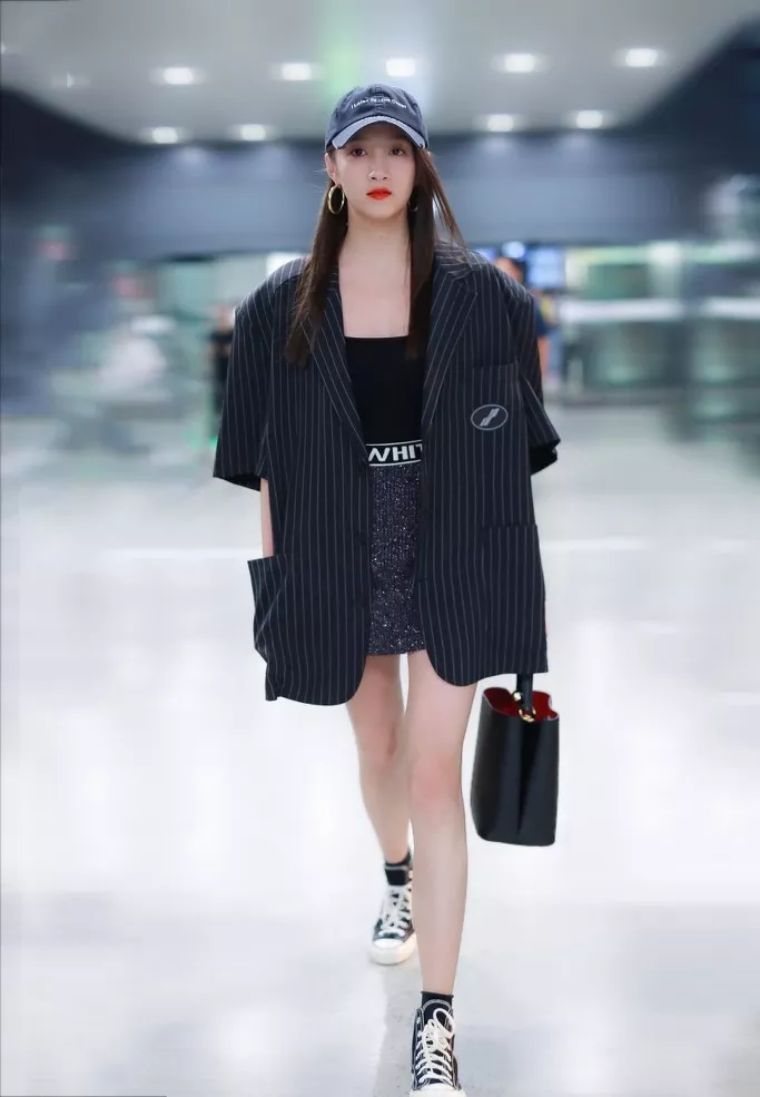 全世界都知道权志龙小雏菊有多潮！GD姐姐潮牌也这么火？韩流来袭