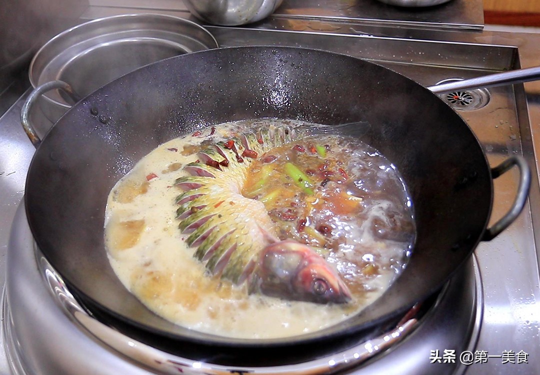 图片[7]-【豆腐炖鱼】做法步骤图 汤汁清淡 喝一次就忘不掉-起舞食谱网
