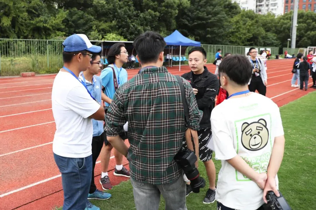 参赛及学生记者报名同步开启！“海港-上汽”杯新民晚报暑期中学生足球赛打响五大赛区