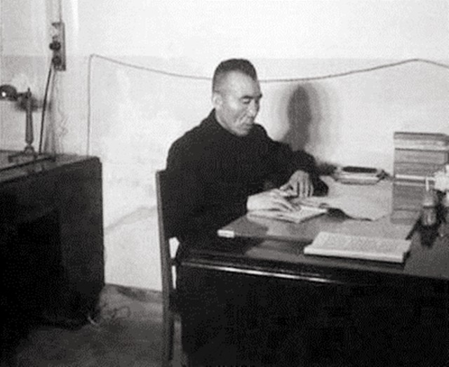 王耀武的后代过得怎么样？女儿生下“五朵金花”