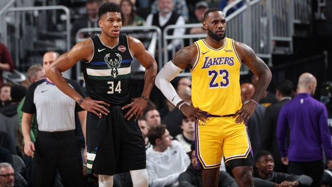 nba雄鹿直播在线观看免费(2019-2020赛季 NBA常规赛直播：雄鹿VS湖人 高清直播)