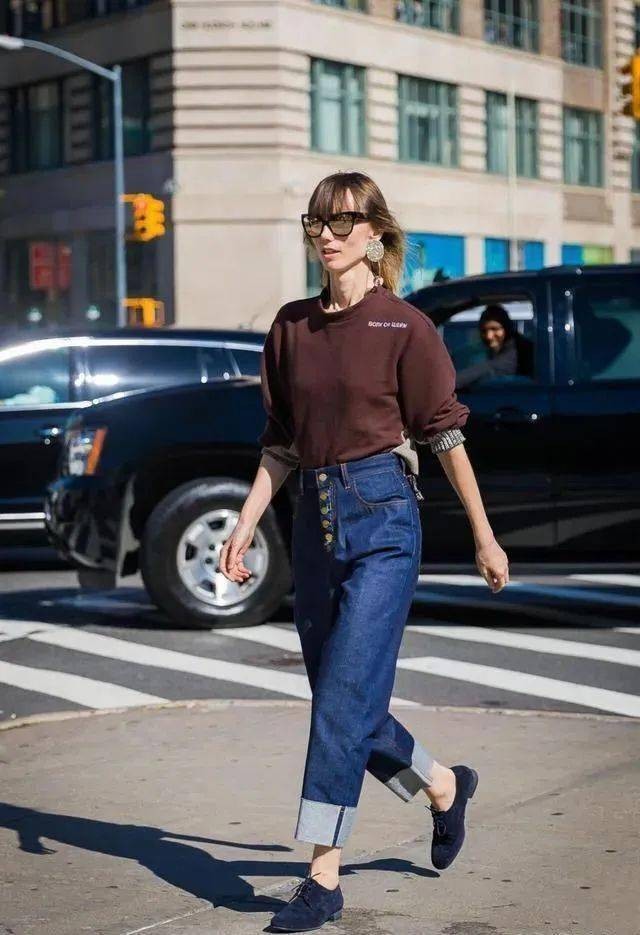 二,布洛克鞋的搭配技巧