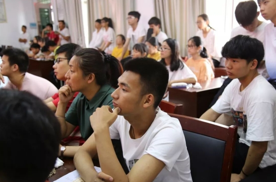 同一所大学，为什么既招“一本”又有“二本”，二者有什么区别？