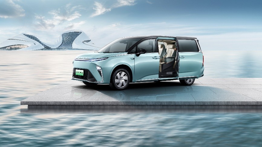 上汽大通MAXUS正式发布全球首款全尺寸豪华智能纯电MPV MIFA 9
