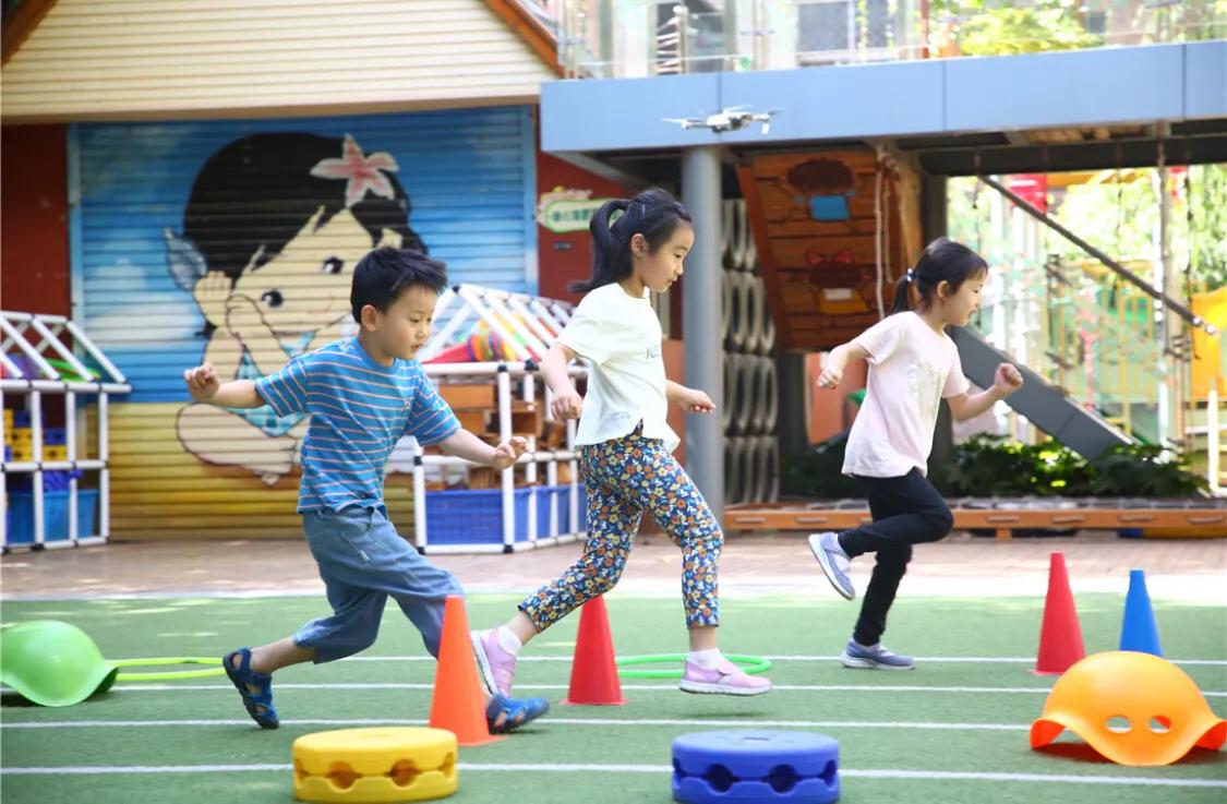 学前教育专业一毕业就失业？幼师辛苦工资又少？怎么办？