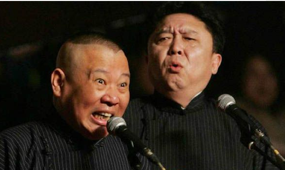 曹云金与郭德纲之争，“欺师灭祖”“靠徒敛财”10年恩怨谁错了