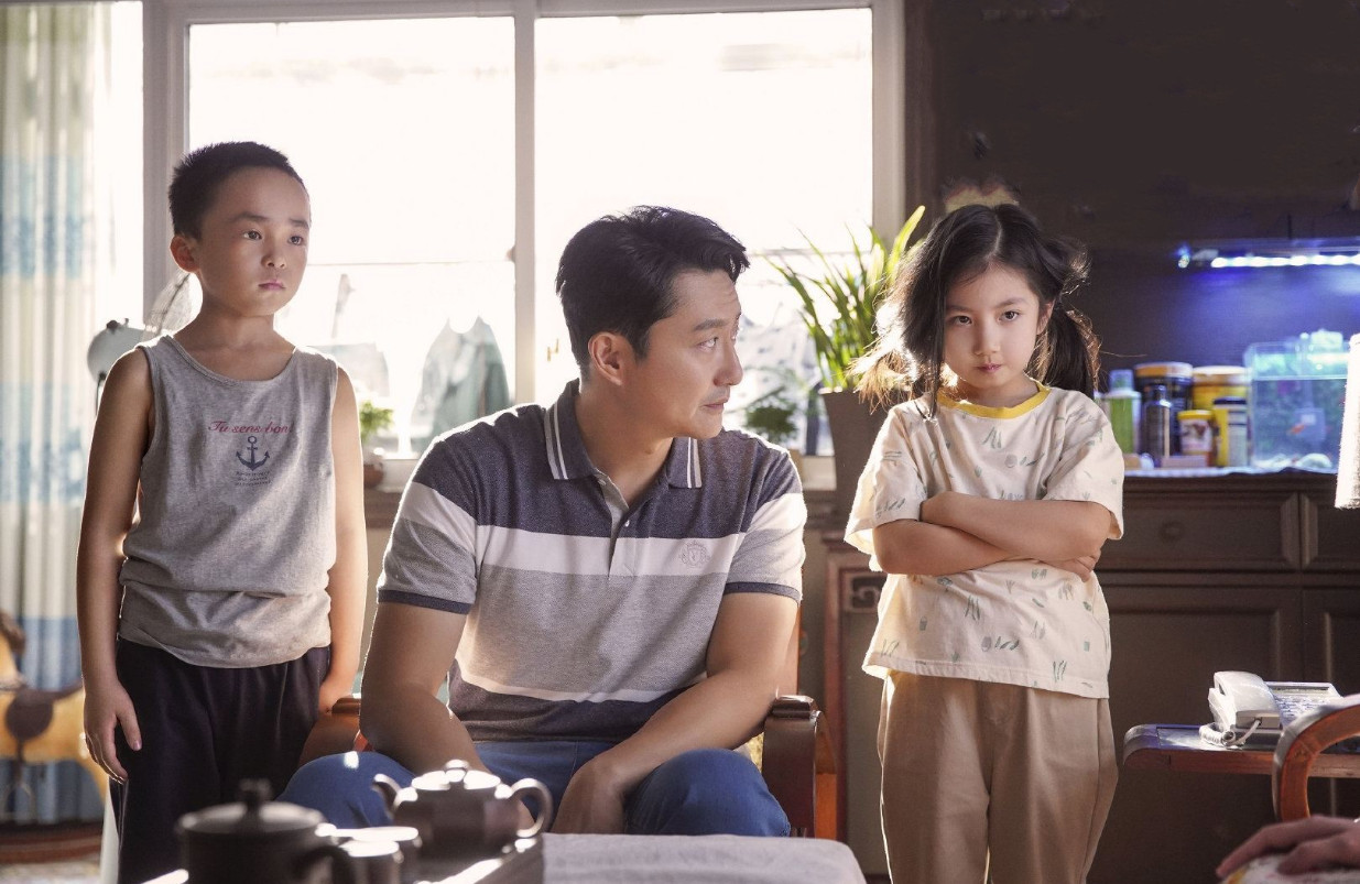 “以家人之名”：父爱缺席，责任缺失——那些不配为人父的人