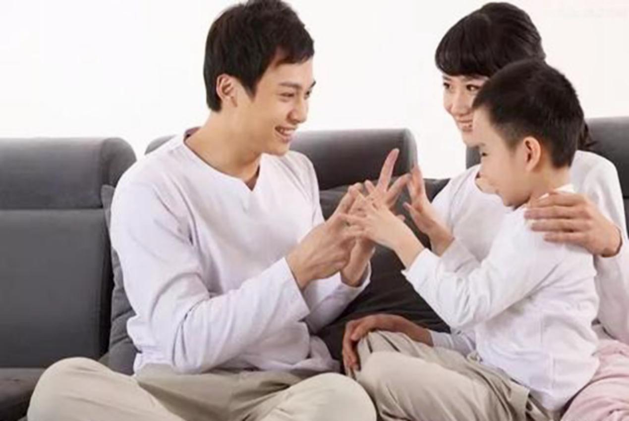父母血型影响孩子智商？血型组合“排行榜”出炉，看你家娃排第几
