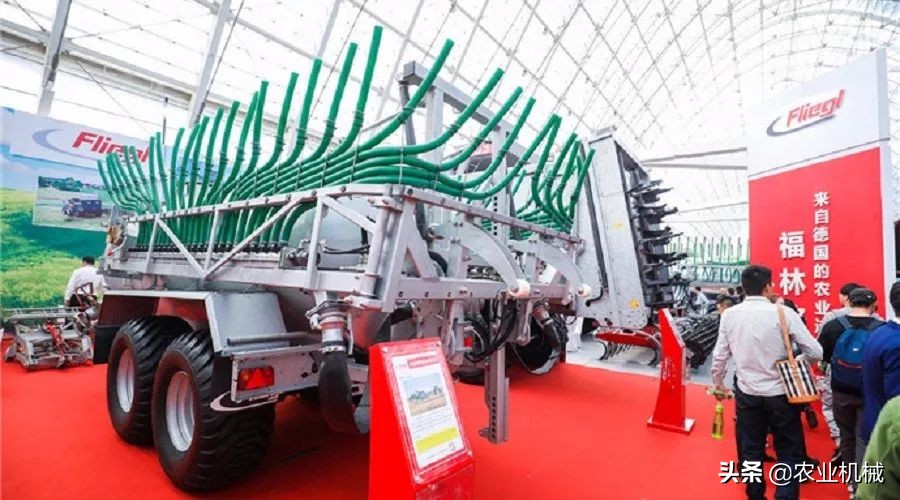 有机肥撒施利器：2019中国国际农机展10大撒肥机