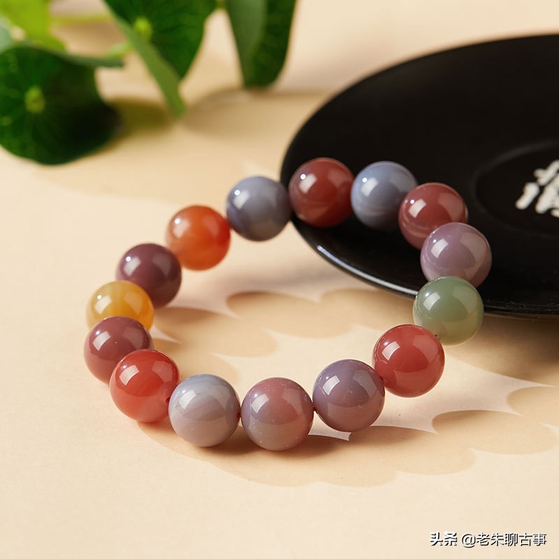 文玩新宠盐源玛瑙，老手谨慎购买，别上当了