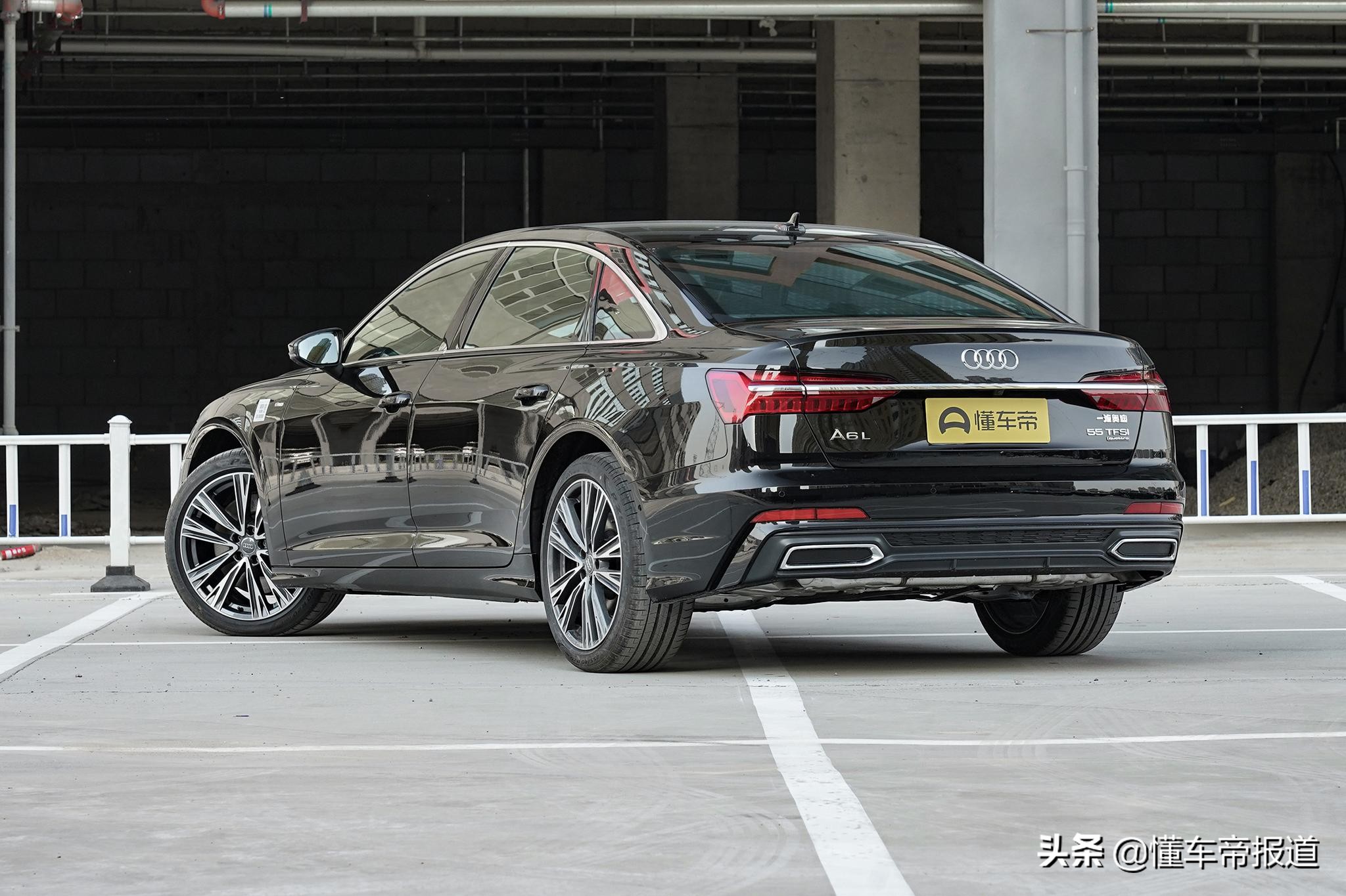 新车｜这辆“奥迪A6”售价超90万，4.5秒“破百”，值吗？