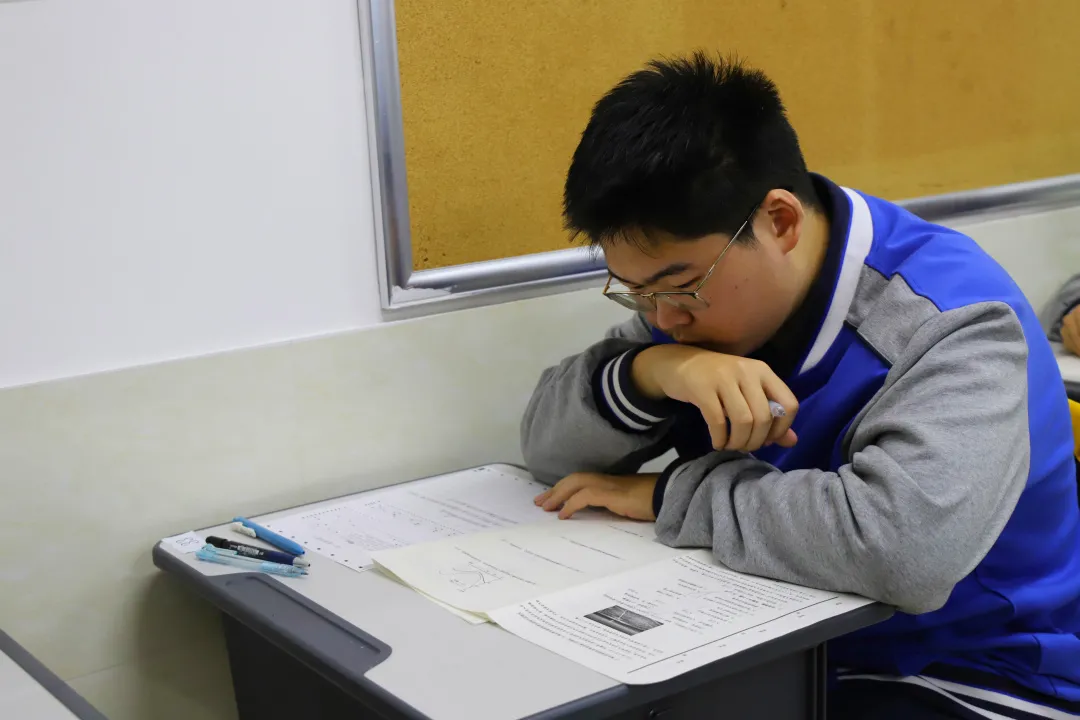 用心耕耘 静待花开——潍坊恒德实验学校期中考试圆满结束